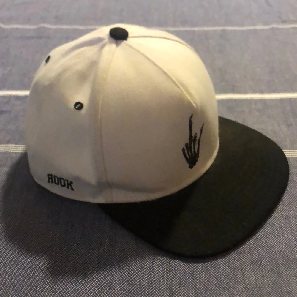 White ROOK SnapBack - Picture 1 of 2